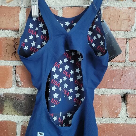 Dolfin Titanium FINA approved USA woman's knee suit 28 - Picture 4 of 13